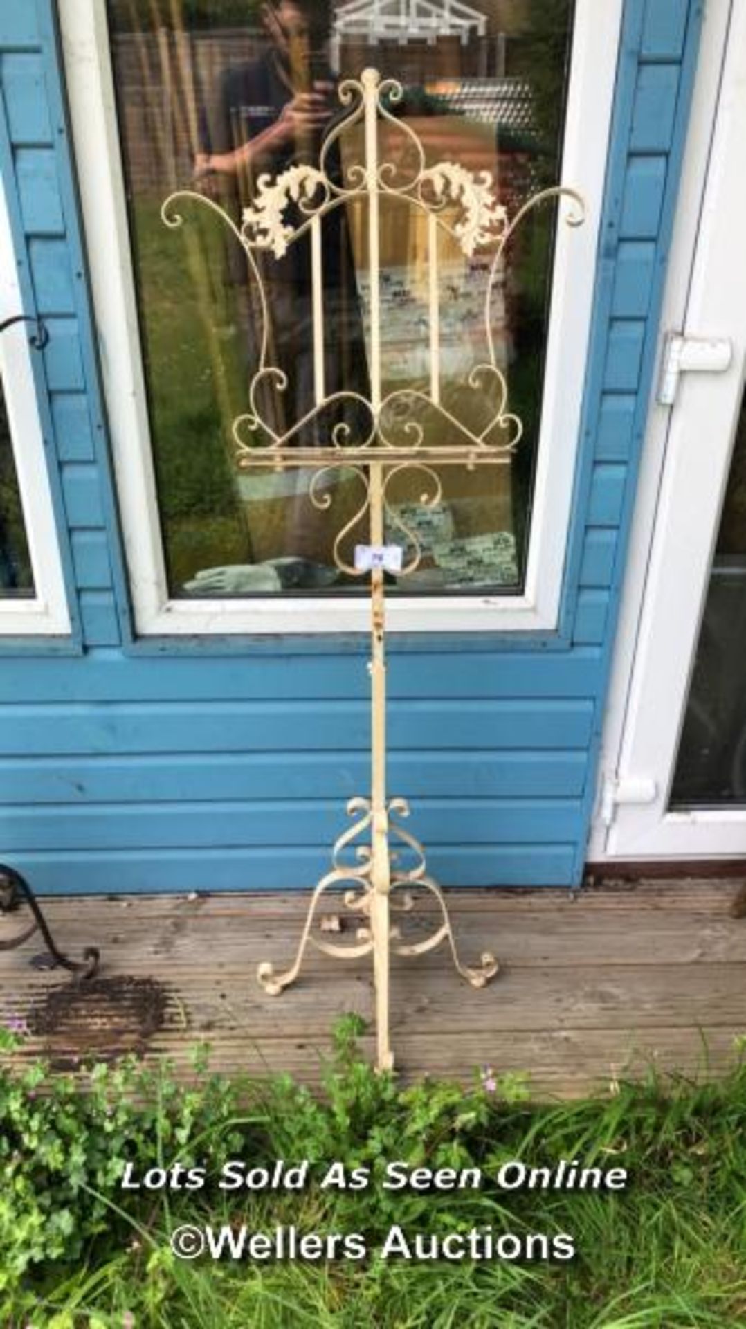 WROUGHT IRON SHEET MUSIC STAND, 140CM (H) / COLLECTION LOCATION: WEST BYFLEET (KT14), FULL ADDRESS