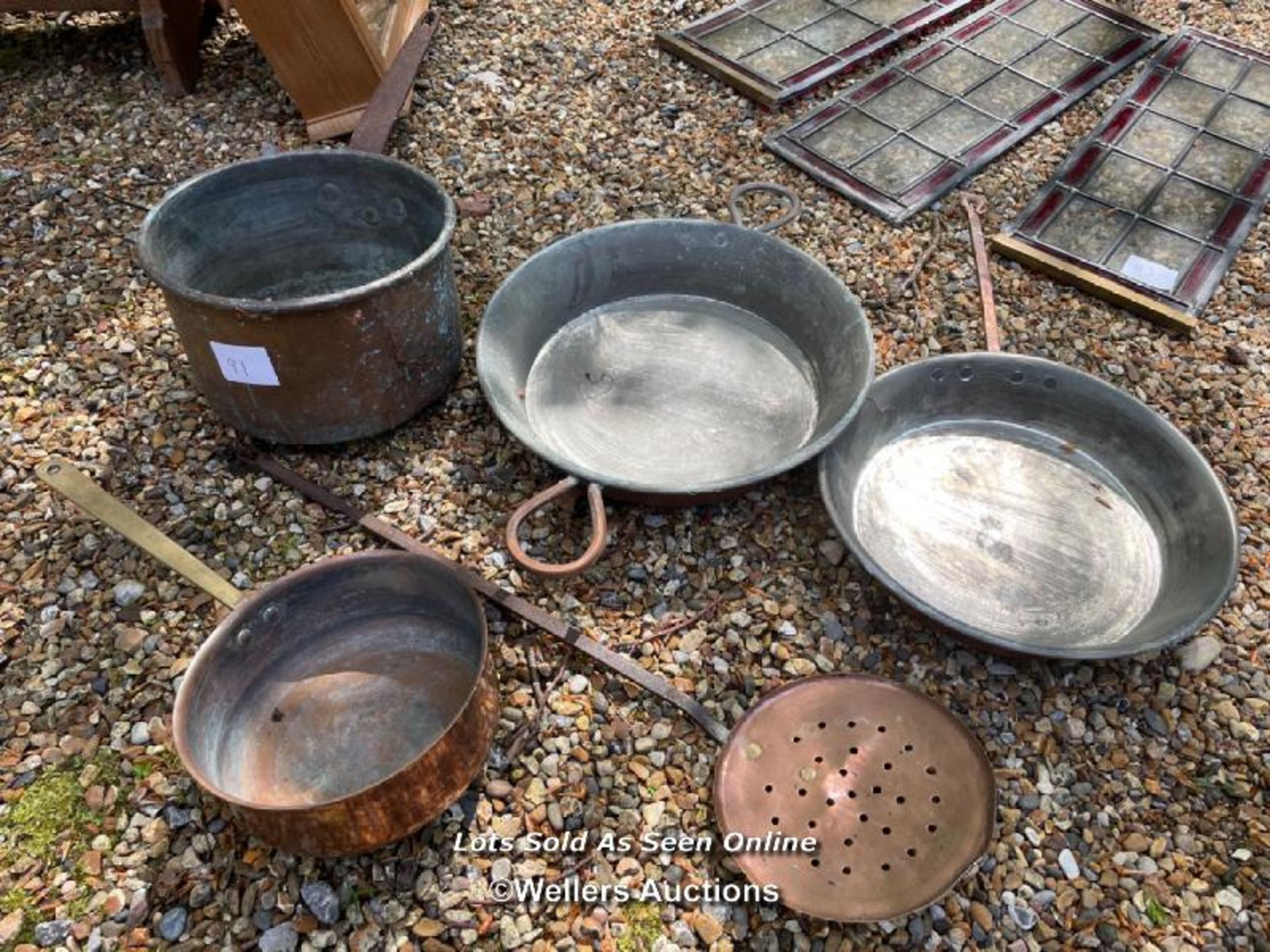 FOUR COPPER PANS AND ONE OTHER / COLLECTION LOCATION: WOKING (GU24), FULL ADDRESS AND VENDOR CONTACT