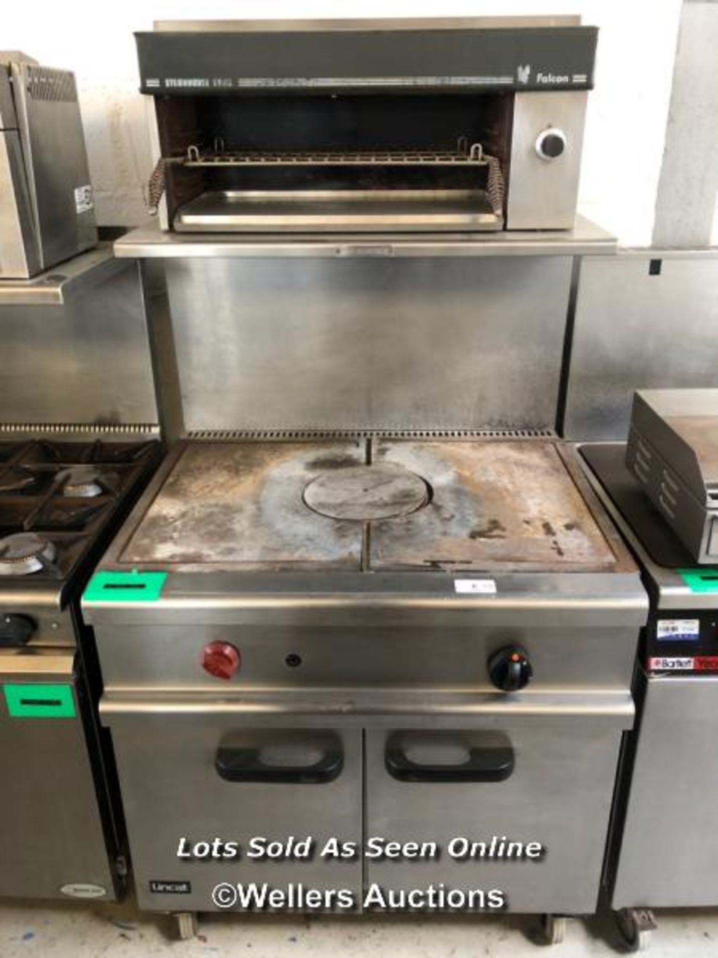 LINCAT GAS COMBI OVEN WITH DUAL BURNER GRILL AND FALCON G1532 STEAKHOUSE GRILL, TOTAL DIMENSIONS: