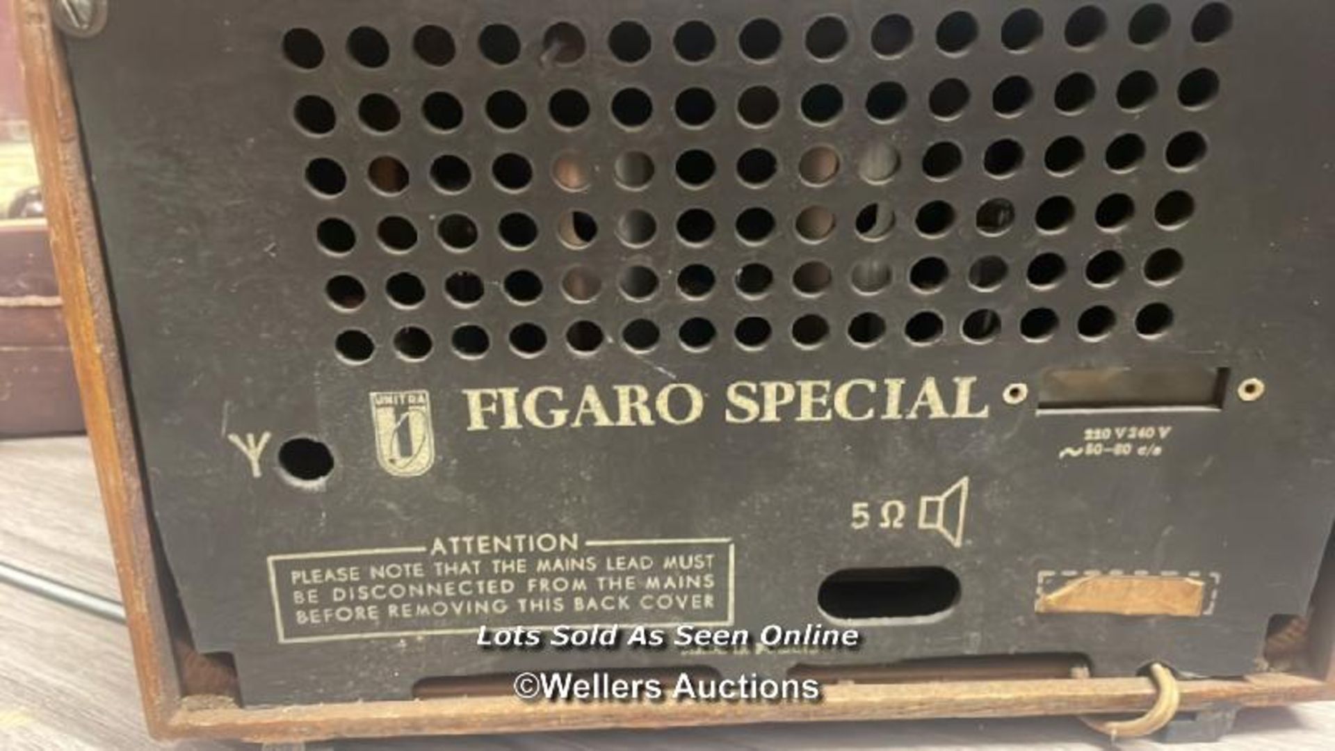 VINTAGE FIGARO & VIDOR RADIOS - Image 3 of 4