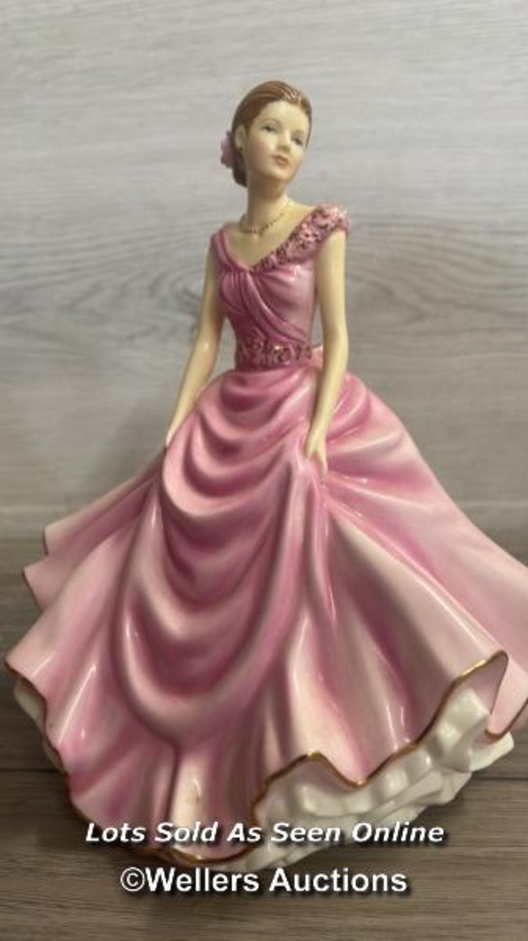 FOUR ROYAL DOULTON FIGURINES - SOUTHERN BELL, LAUREN, DONNA AND HAPPY BIRTHDAY - Image 7 of 10