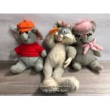 THREE VINTAGE PLUSH TOYS INCL. BUGS BUNNY