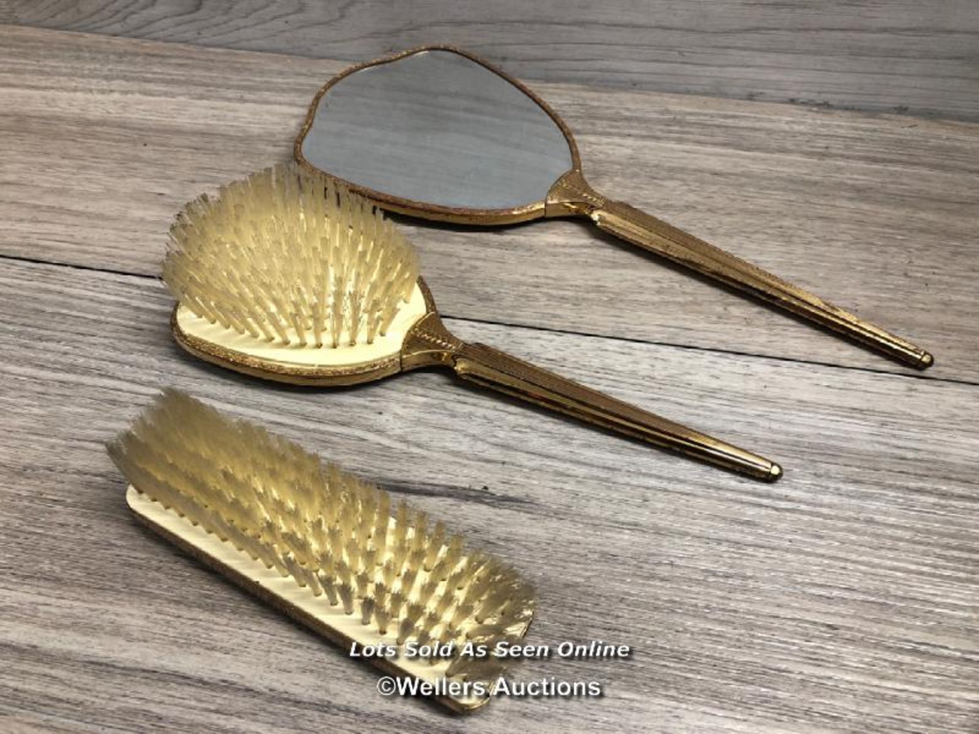 VINTAGE 1960'S DRESSING TABLE VANITY BRUSH AND MIRROR SET