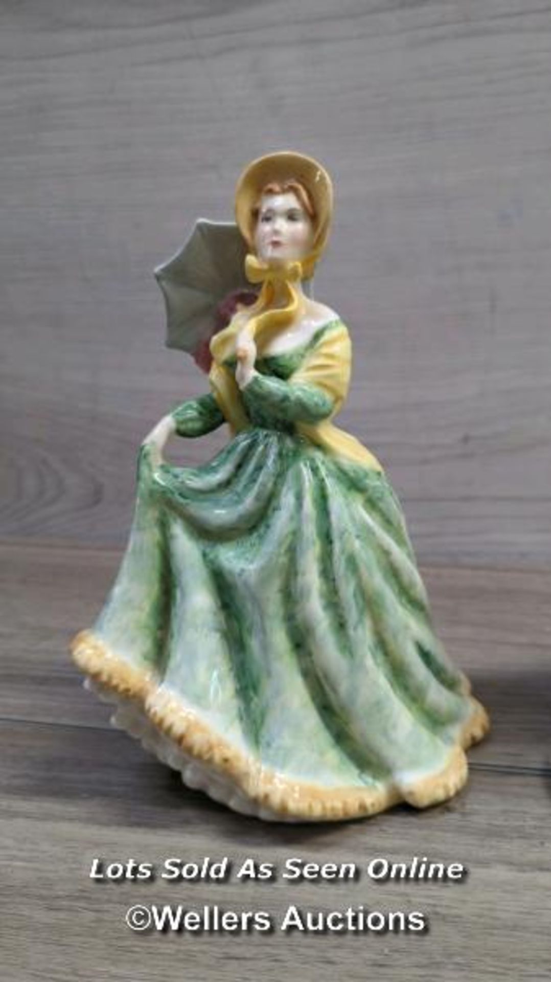 *X2 ROYAL DOULTON FIGURINES OF HN 2946, HN 5143 - Image 2 of 5