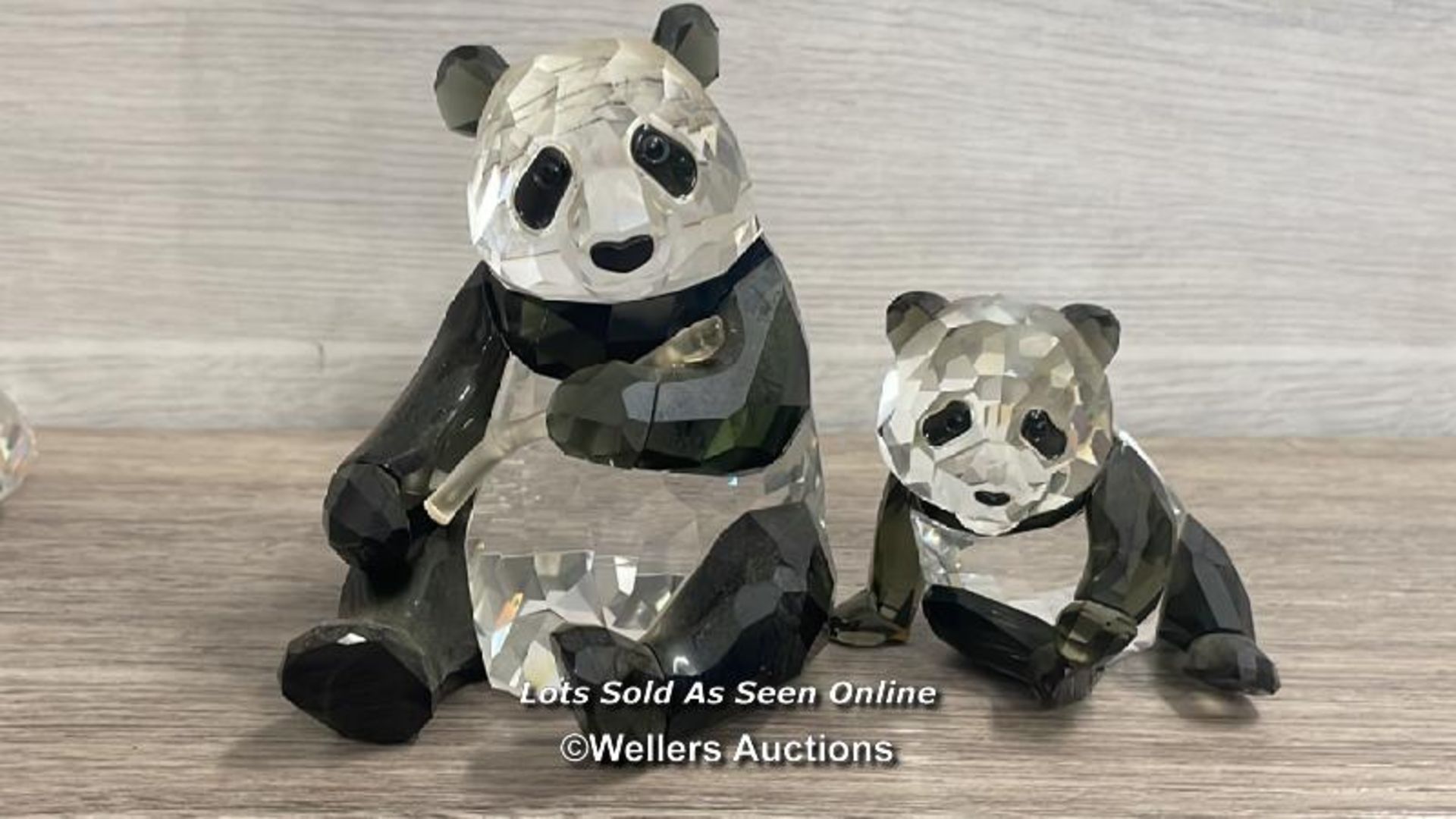 COLLECTION OF SWAROVKI FIGURINES MOSTLY ANIMALS INCLUDING PANDA'S, PENGUINE FAMILY AND HORSE, - Image 2 of 11