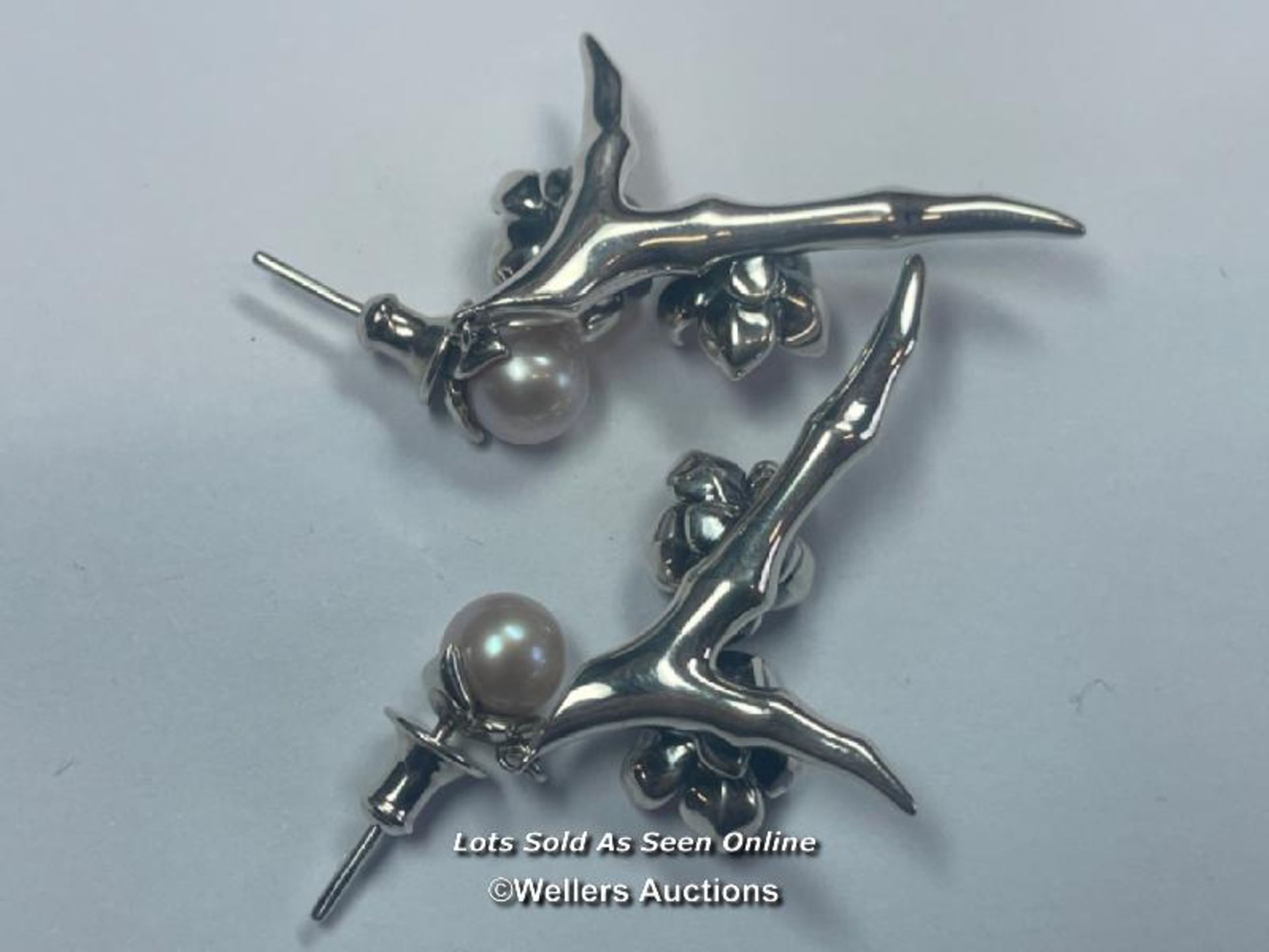 *SHAUN LEANE CHERRY BLOSSOM EARRINGS PINK PEARL ENAMEL SMALL DROP - Image 4 of 5