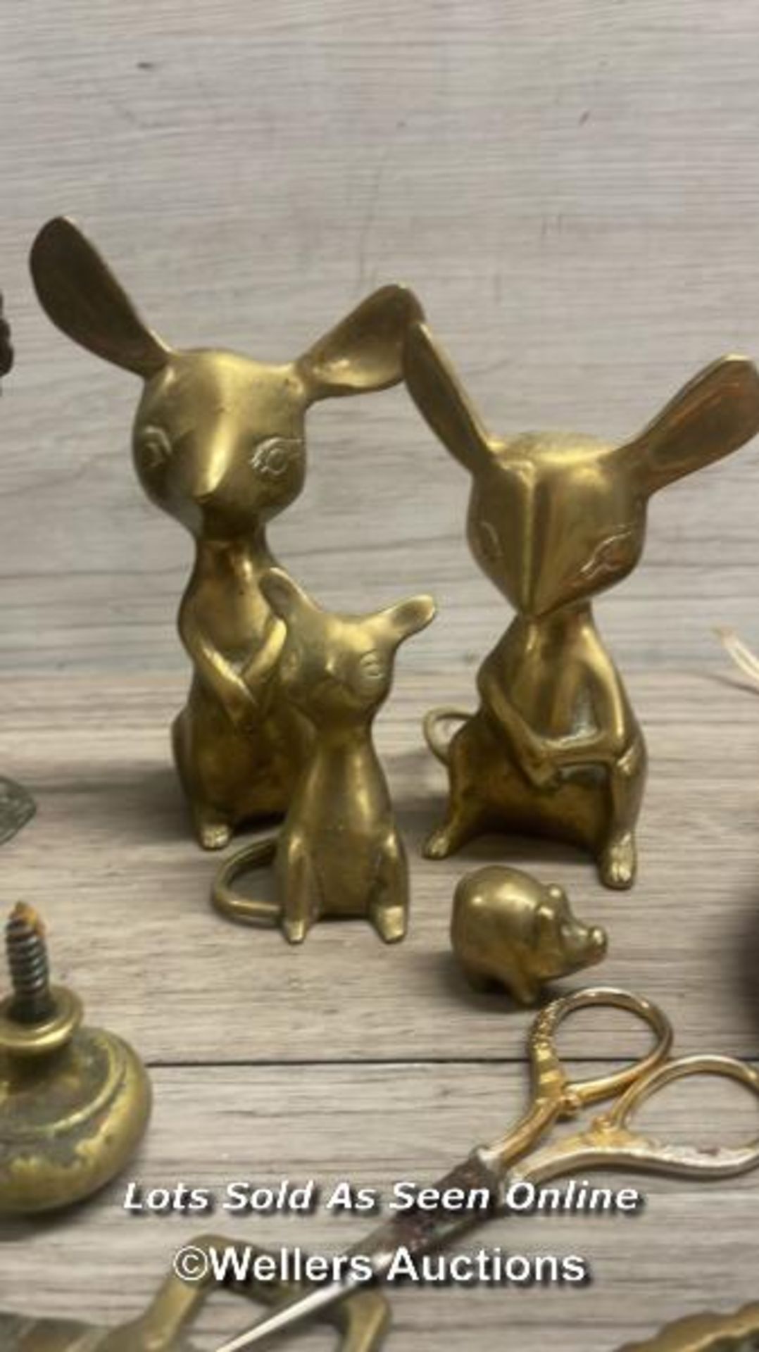 ASSORTED BRASS WARE INCLIDING ANIMALS - Bild 2 aus 6