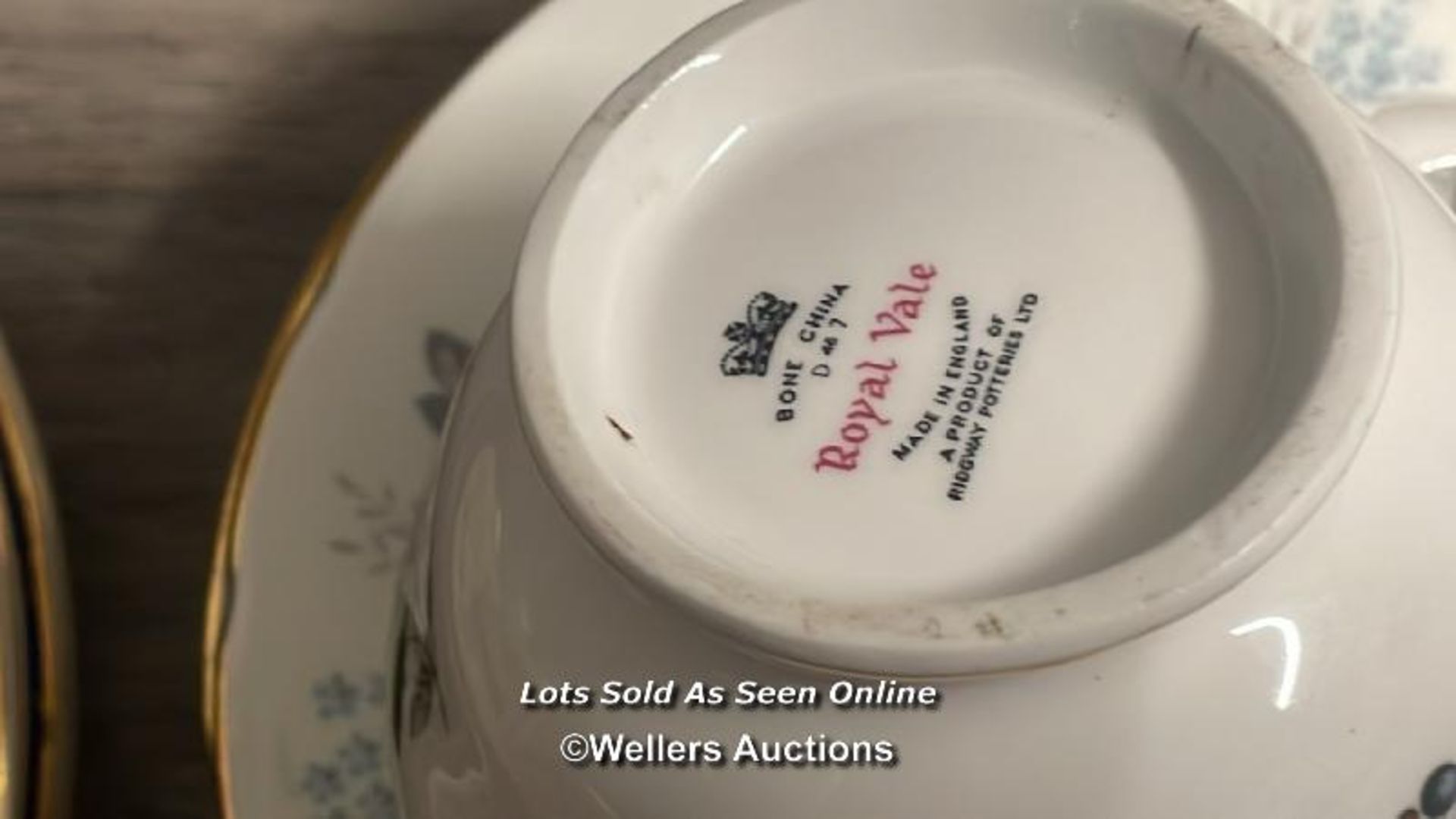 ASSORTED CHINAWARE INCLUDING ROYAL DOULTON "ROSE ELEGANCE" AND MINTON (46) - Image 7 of 14