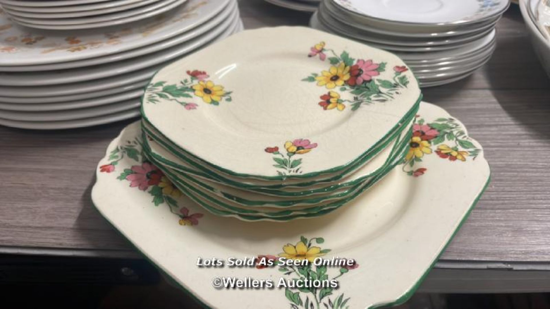 ASSORTED CHINA PLATES AND SAUCERS INCLUDING ROYAL DOULTON "VICTORIA" , ROYAL DOULTON "OLD COLONY" - Image 8 of 13