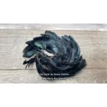 *1930S MILLINERY FEATHER FEATHER EMBELISHMENT