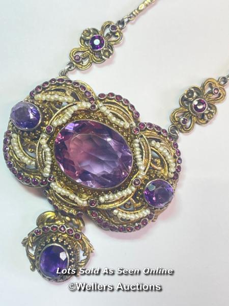 MATCHING NECKLACE & BRACELET WITH AMETHYSTS AND SEED PEARLS, CENTRAL AMETHYST MEASURES 13.5MM X 8. - Image 2 of 6