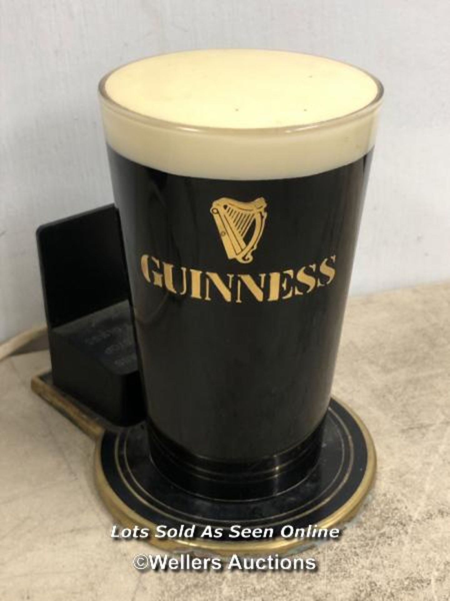 GUINNESS BAR LIGHT, NEEDS REWIRING