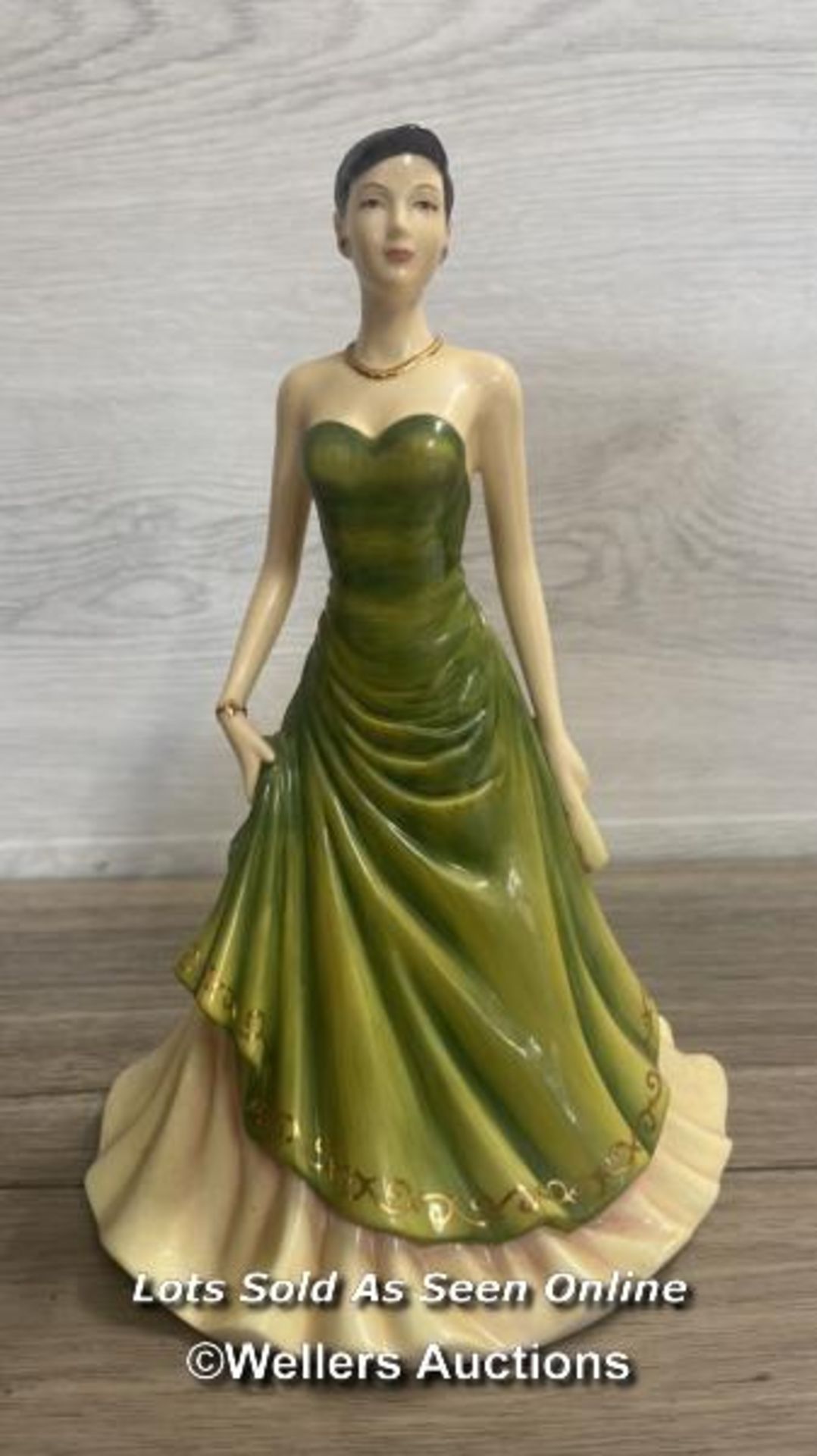 FOUR ROYAL DOULTON FIGURINES - SOUTHERN BELL, LAUREN, DONNA AND HAPPY BIRTHDAY - Image 9 of 10