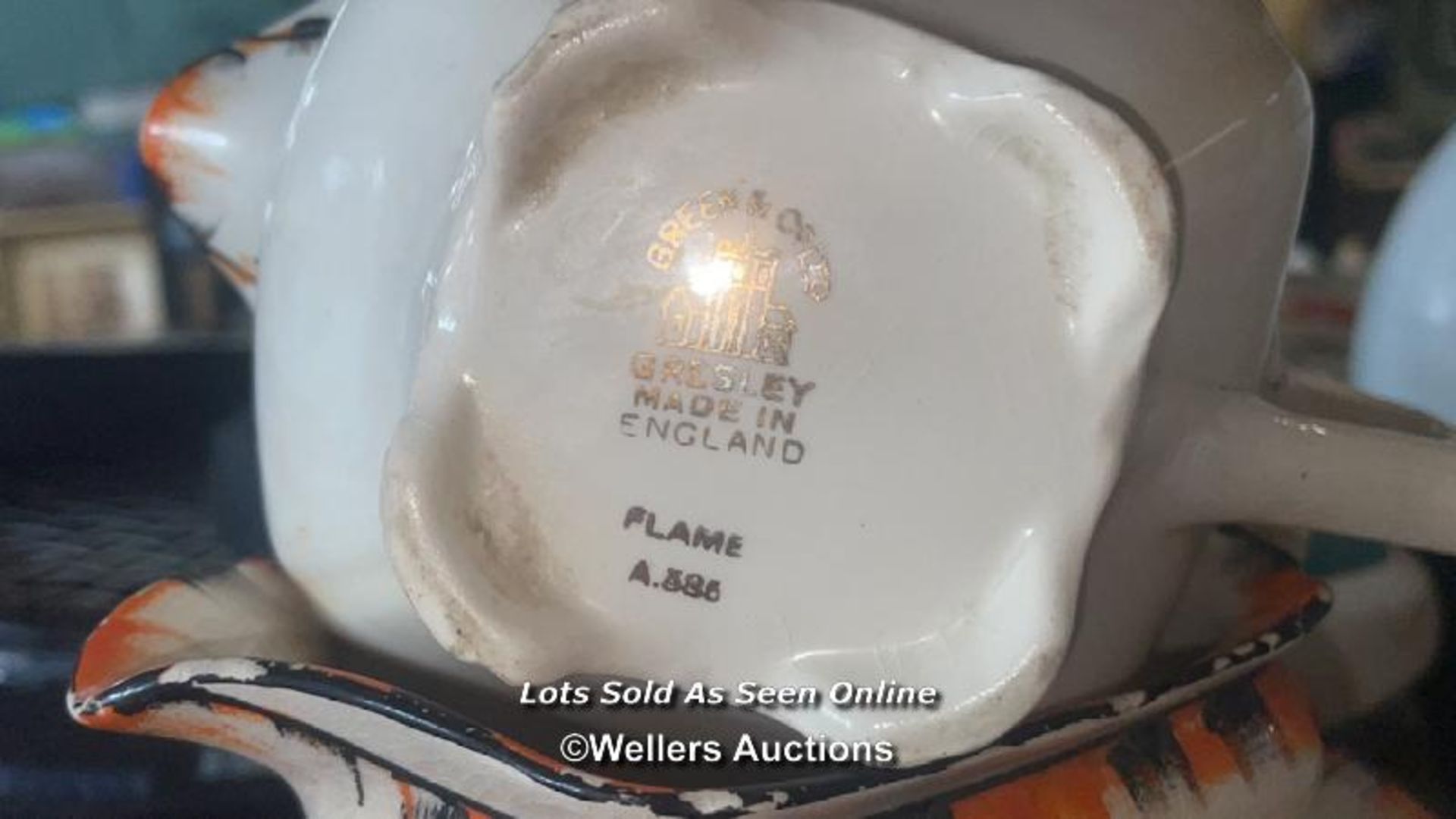 THREE MODERN PART TABLEWARE TO INCLUDE CARLTONWARE, CROWN DUCAL AND GRESLEY - Image 7 of 7