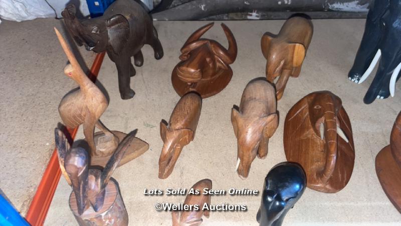 ASSORTED WOODEN ANIMALS - Image 2 of 5