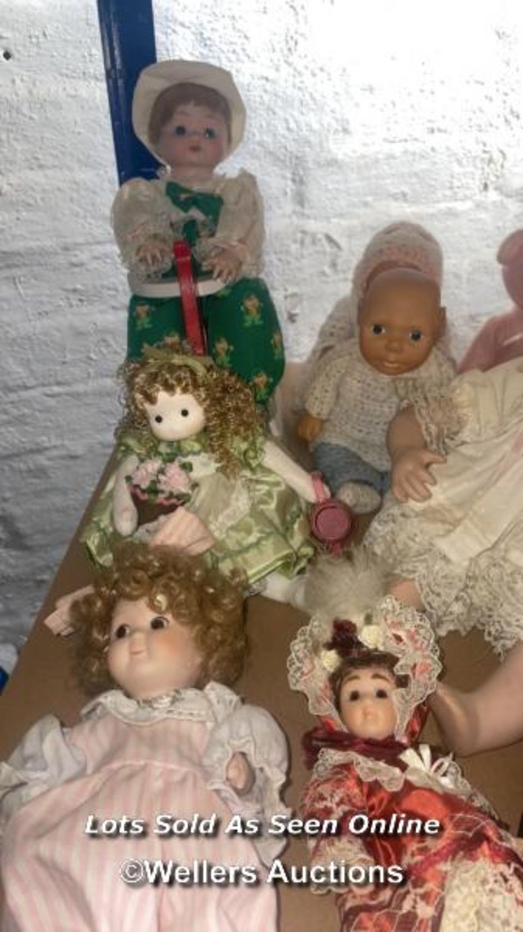 QUANTITY OF ASSORTED DOLLS OF DIFFERENT MAKES, SHAPES AND SIZES - Image 2 of 6