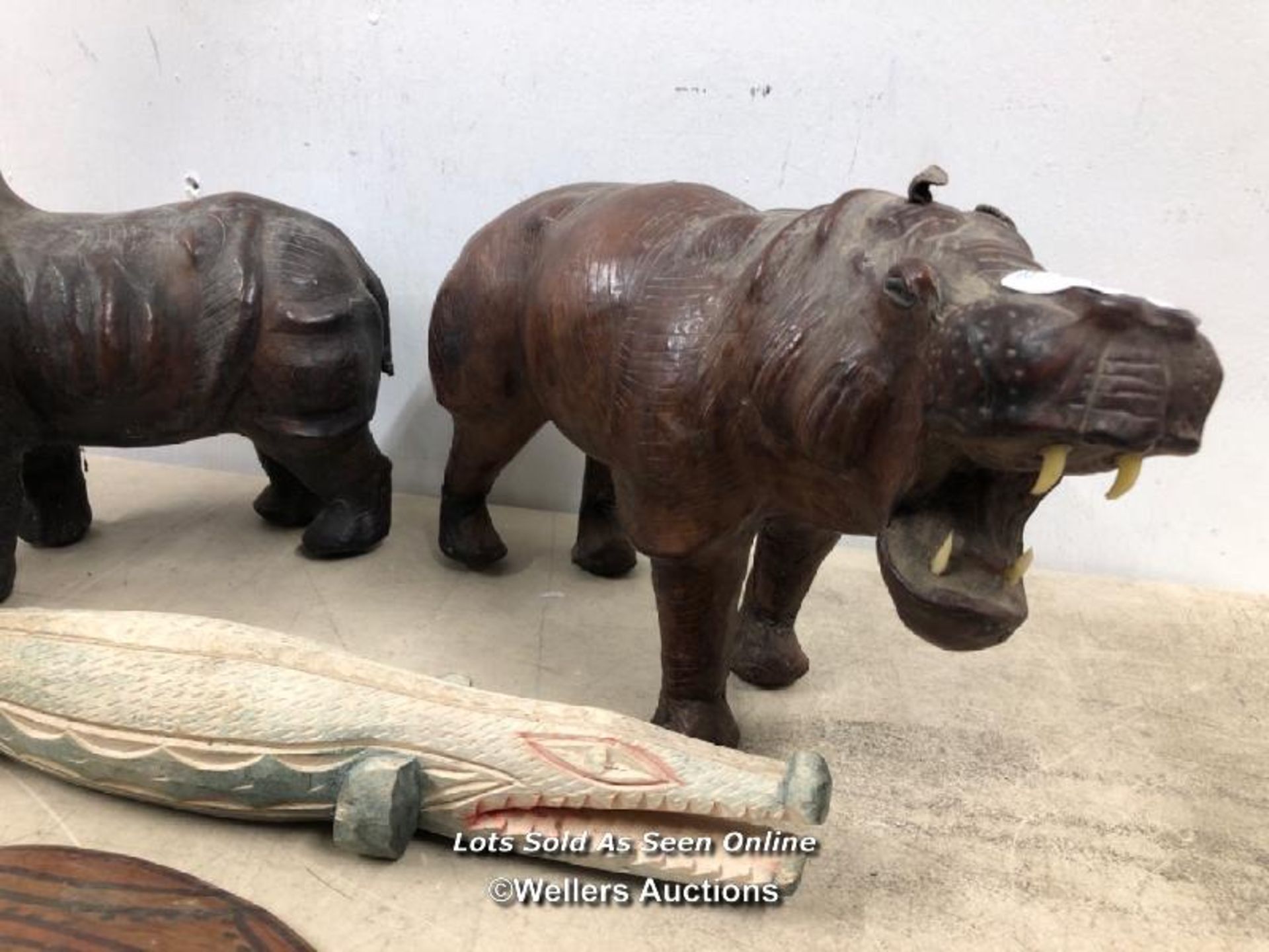 LEATHER STRETCHED RHINO & HIPPO, WITH HAND CARVED CROCODILE AND SHIELD, RHINO & HIPPO 30CM (L) X - Image 3 of 4