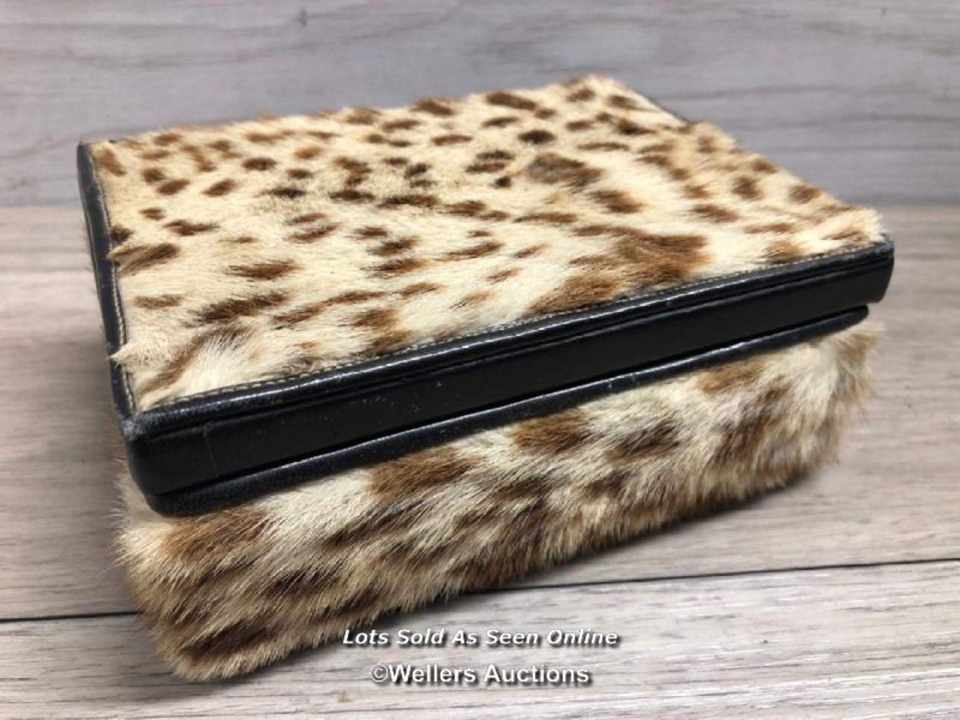 VINTAGE REAL LEOPARD FUR AND LEATHER JEWELLERY TRINKET DISPLAY BOX