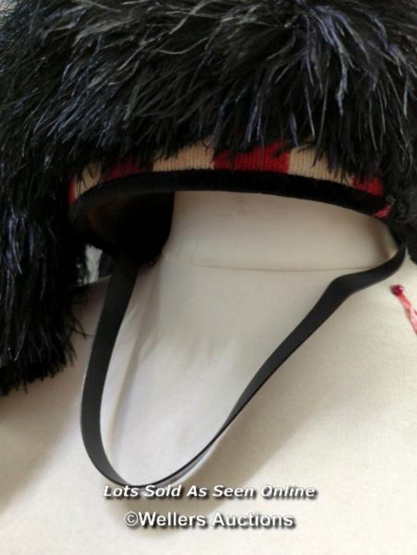 *VINTAGE SCOTTISH MILITARY PIPERS OSTRICH FEATHER BONNET , BLACK WATCH - Image 6 of 9