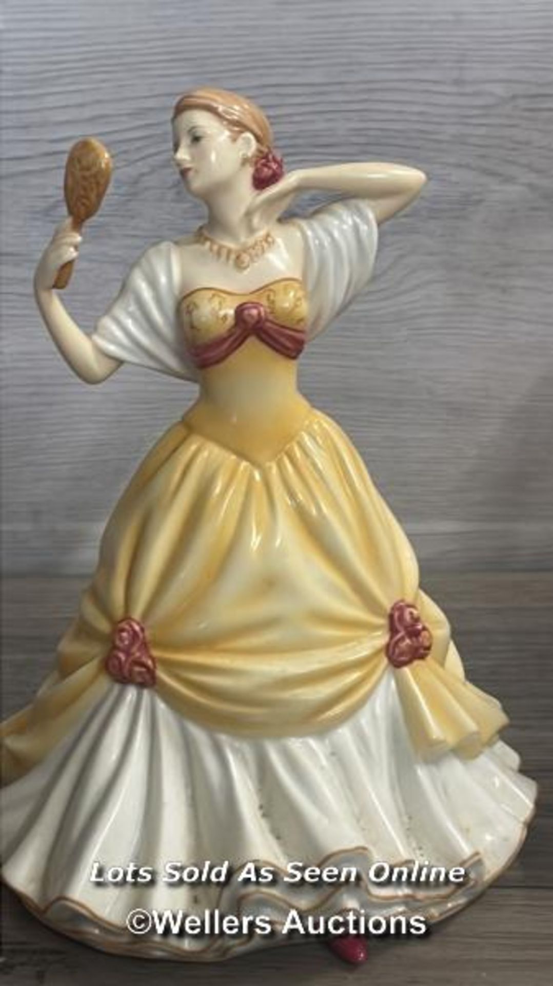 FOUR ROYAL DOULTON FIGURINES - SOUTHERN BELL, LAUREN, DONNA AND HAPPY BIRTHDAY - Image 5 of 10