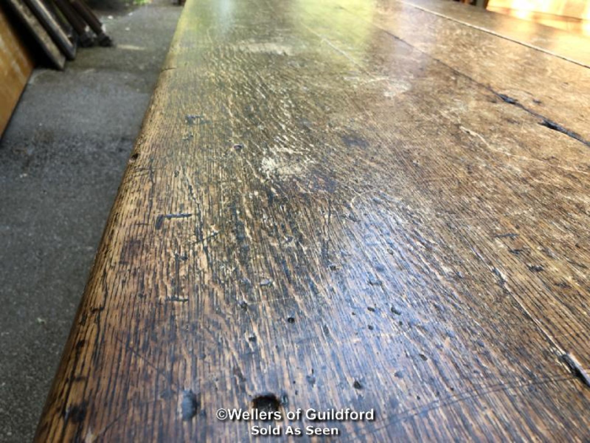 *OAK REFECTORY TABLE - 4.6M L X 93CM W X 80CM H REMOVED FROM GIRDLESTONEITES (DUCKS) - Image 5 of 5