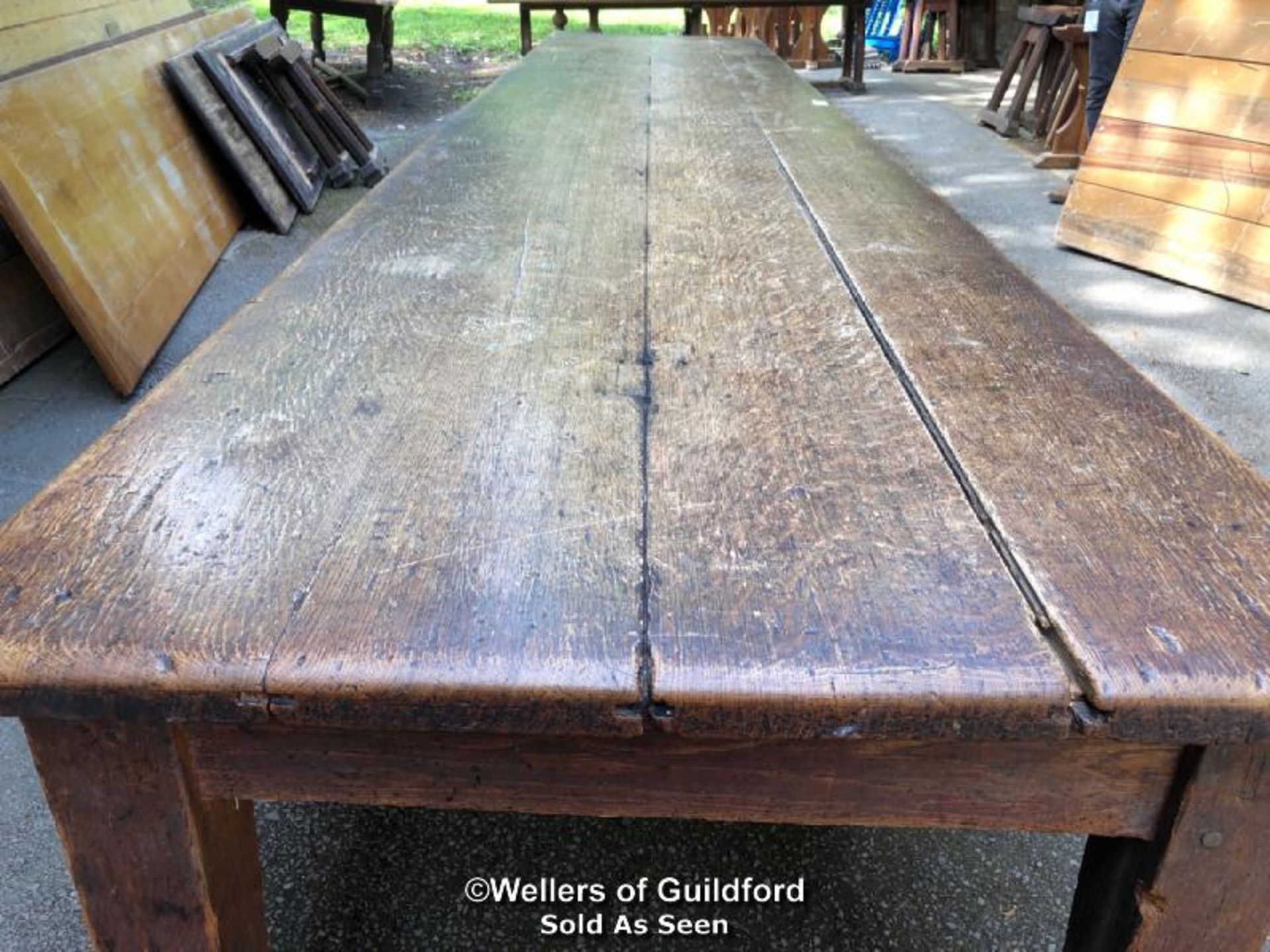 *OAK REFECTORY TABLE - 4.6M L X 93CM W X 80CM H REMOVED FROM GIRDLESTONEITES (DUCKS) - Image 2 of 5