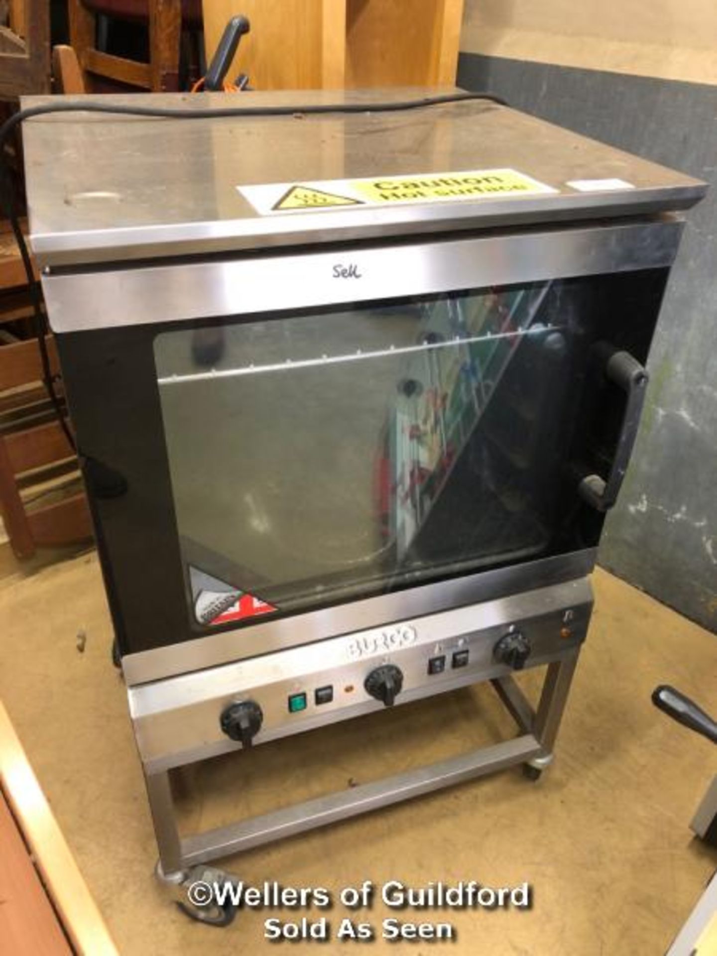 *BURCO BC1/1GN3KW OVEN CTCO01 ON CASTORS - 67CM W X 109.5CM H X 62CM D