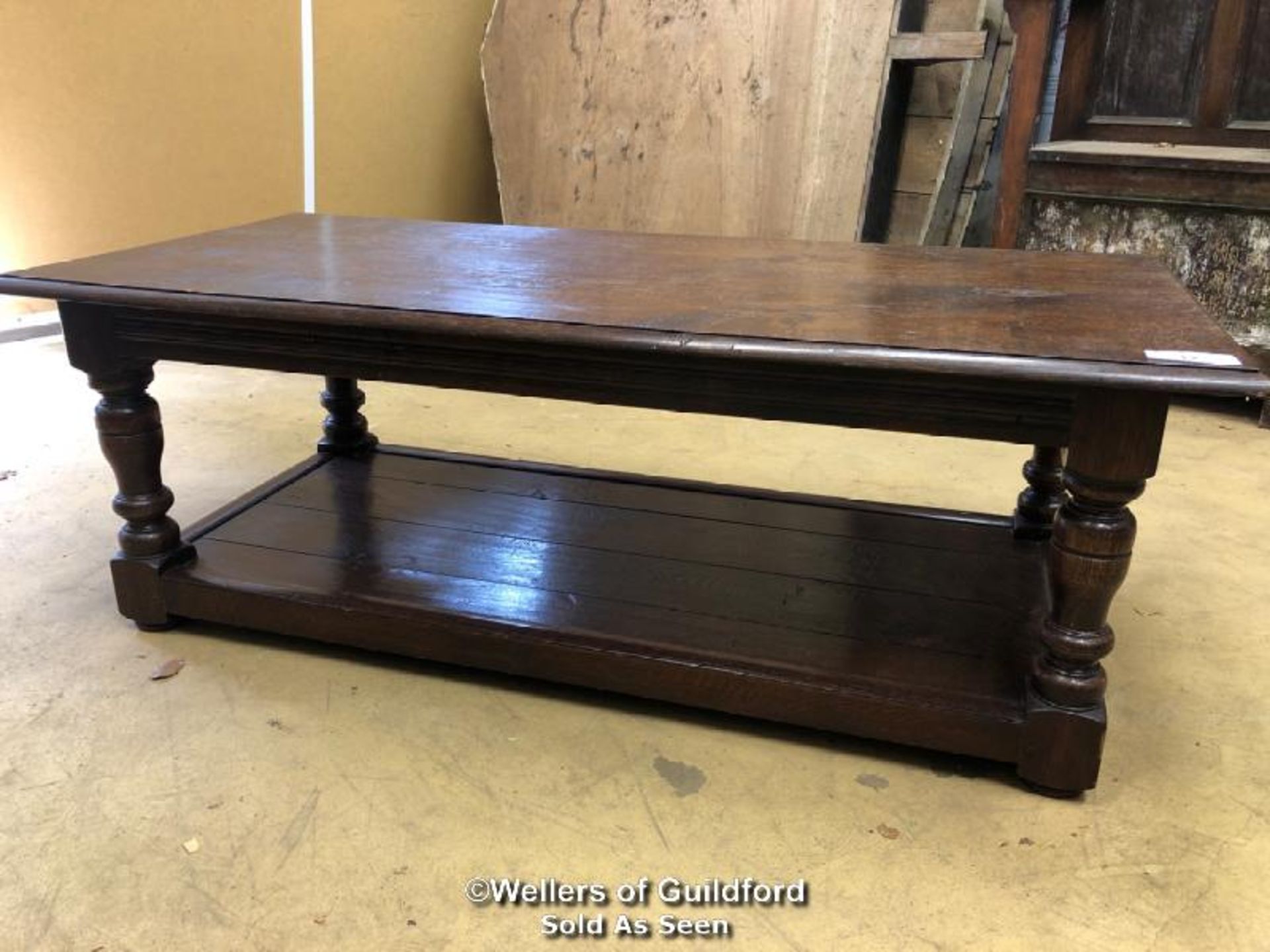 *OAK COFFEE TABLE - 43CM H X 121CM L X 56CM W - Image 2 of 2