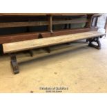 *OAK GYMNASIUM BENCH WITH 2 FEET - 2.42M L