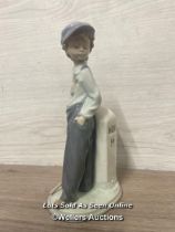 LLADRO FIGURE "THE WANDERER" NO. 05400, OVERALL GOOD CONDITION, 21CM HIGH, BOXED