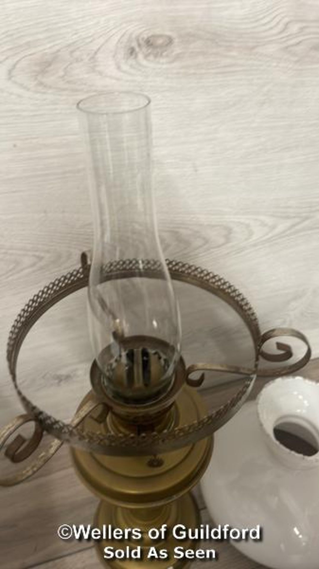 *VINTAGE OIL LAMP WITH GLASS SHADE AND CHIMNEY, 57CM HIGH - Image 3 of 3