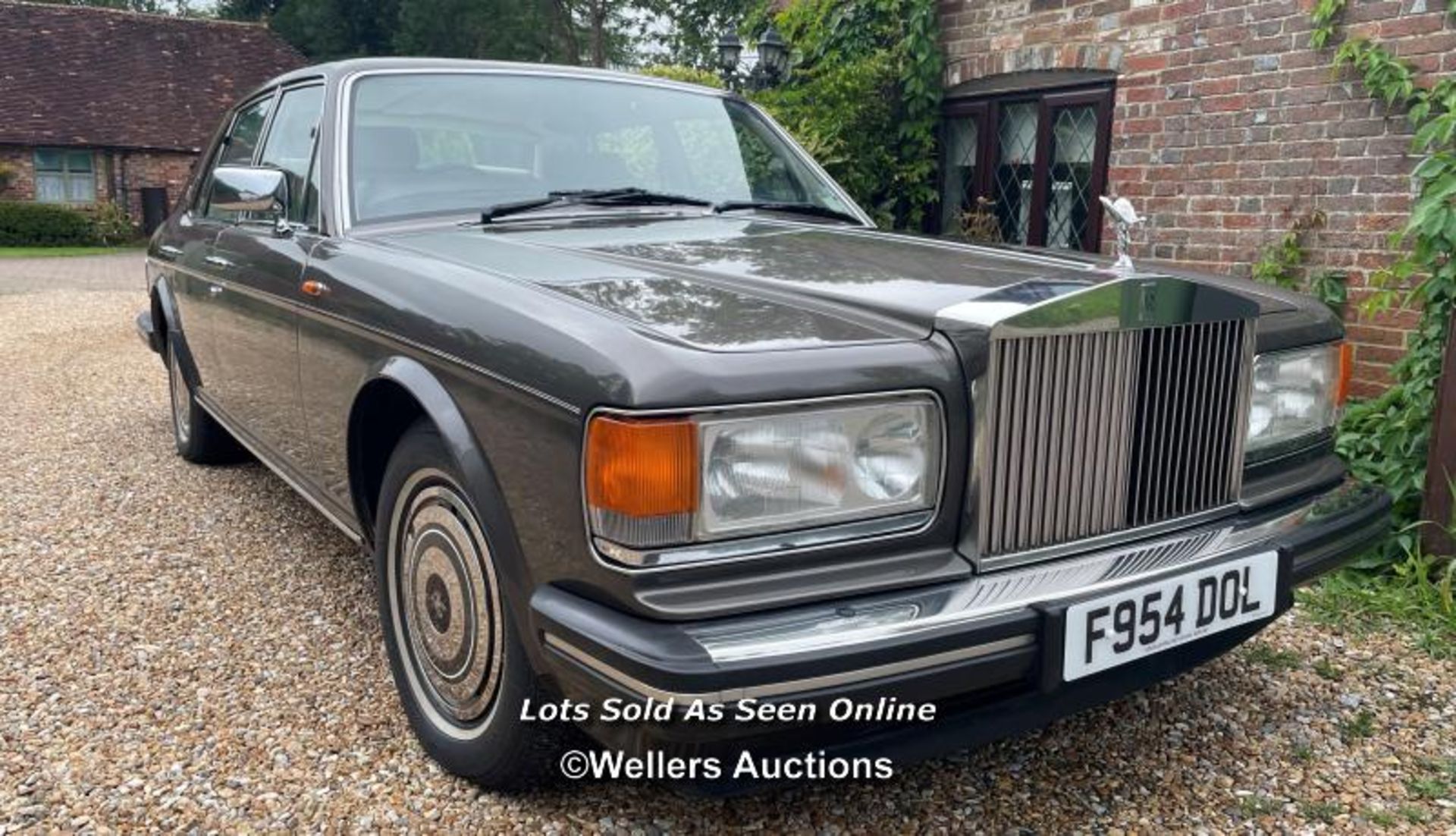 ROLLS ROYCE SILVER SPIRIT II, 1988 - THE ROLLS ROYCE SILVER SPIRIT II HAS HAD A NEW BATTERY AND FOUR