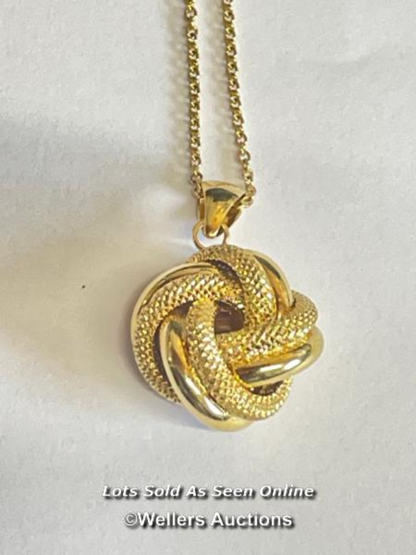 YELLOW GOLD LOVE KNOT PENDANT AND CHAIN STAMPED 14CT - Image 2 of 4