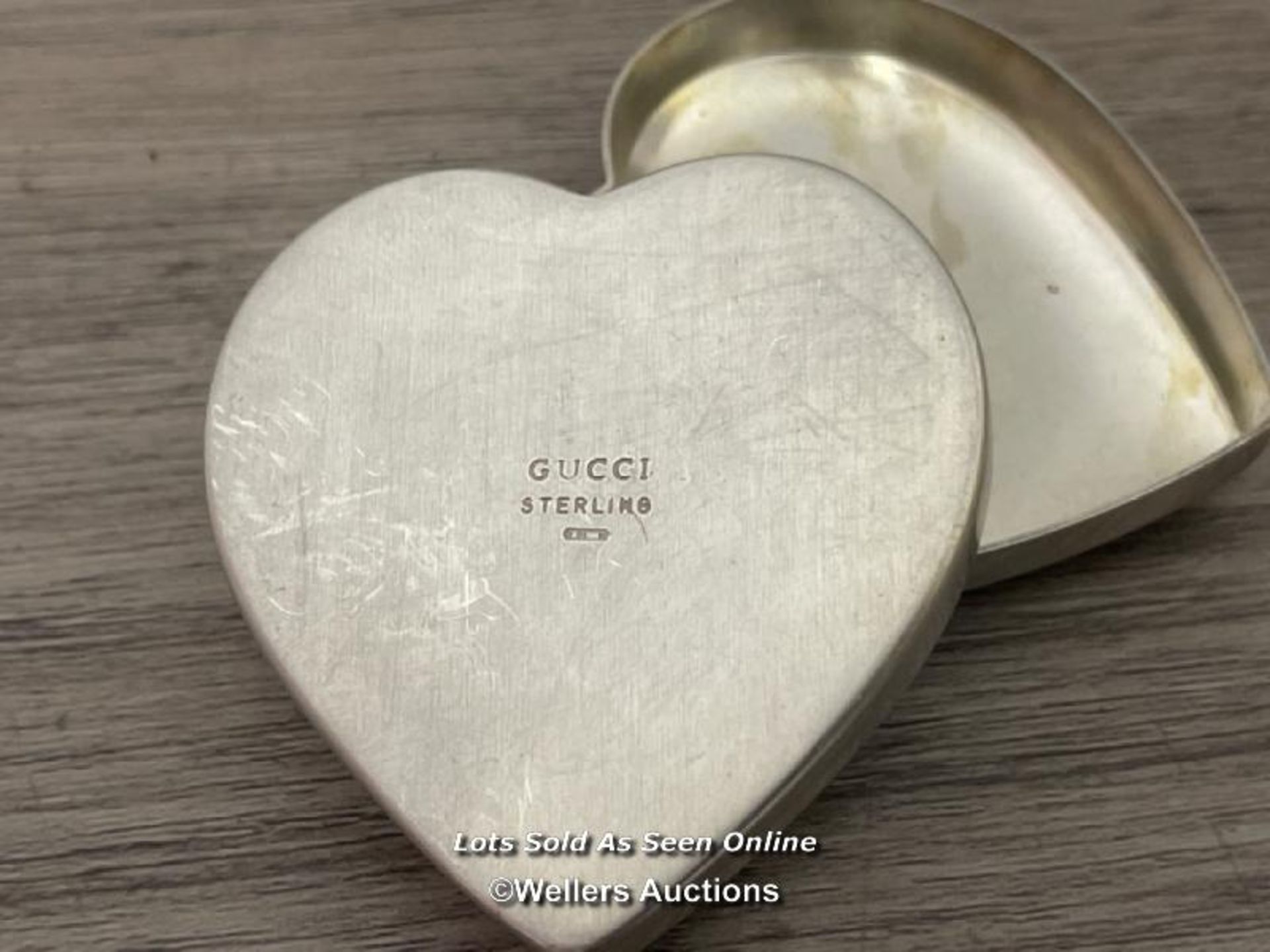 *VINTAGE GUCCI HEART SHAPED STERLING SILVER TRINKET BOX, 5 X 5.5CM, 34G - Image 2 of 2