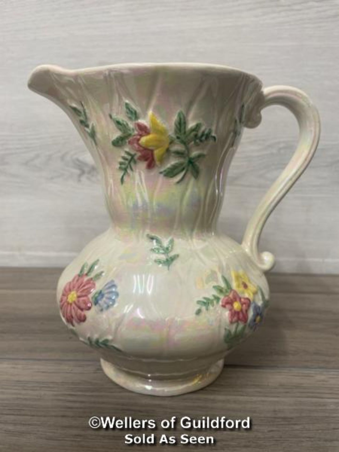 MAILING WARE LUSTRE JUG, 9" TALL IN EXCELLENT CONDITION