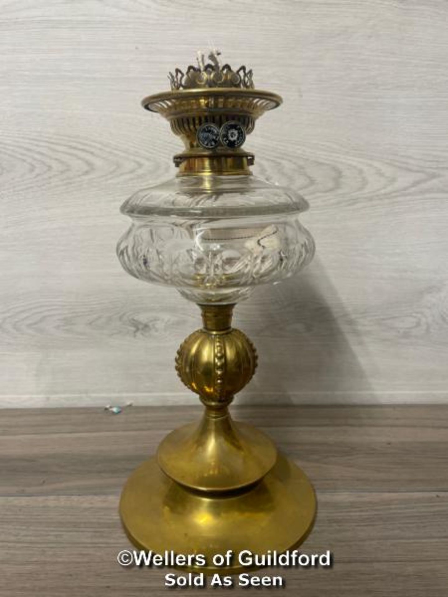 *F.S & CO BRASS OIL LAMP WITHOUT CHIMNEY, 40CM HIGH