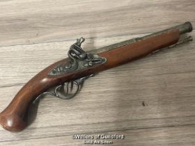 DECORATIVE REPLICA FLINTLOCK PISTOL