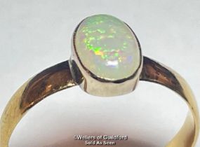 OPAL RING ON HALLMARKED 22CT GOLD BAND, LONDON 1876, WEIGHT 2.3G, RING SIZE O