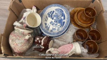 COLLECTABLES INCL. PORTMEIRION 'TOTEM PATERN CHINA' AND WEDGEWOOD WILLOW PATTERN