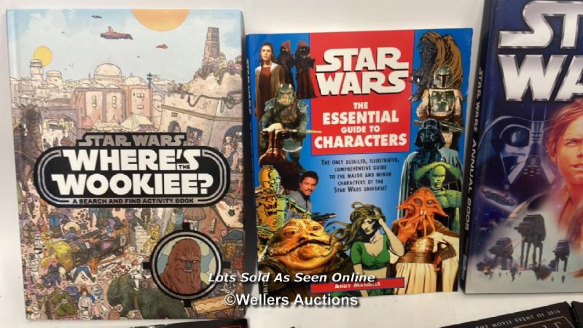 Star Wars books, annuals and calender including Star Wars Comics Art - Image 6 of 7