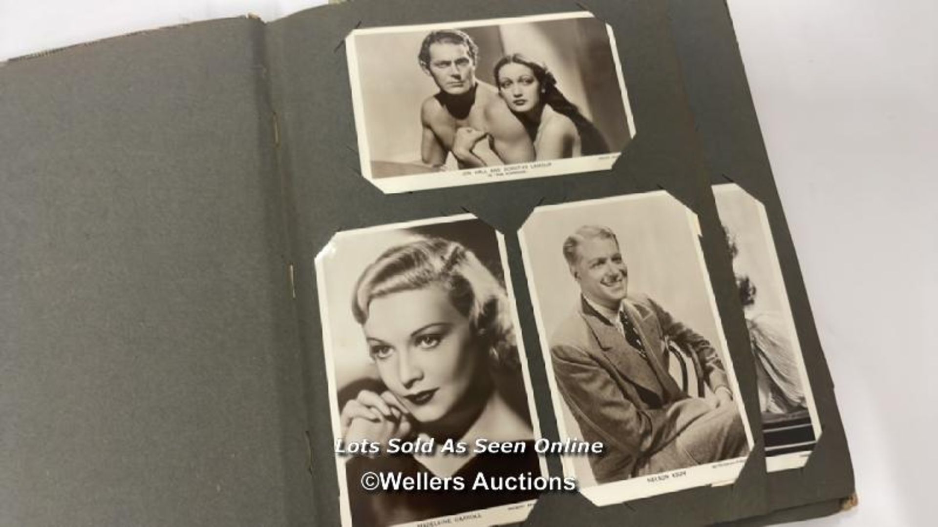 Classic film stars, an album of classic film star potcards from the 1940's - Bild 2 aus 6