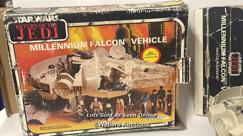 Palitoy vintage Return of the Jedi Millenium Falcon vehicle, with original training ball and floor - Image 11 of 11