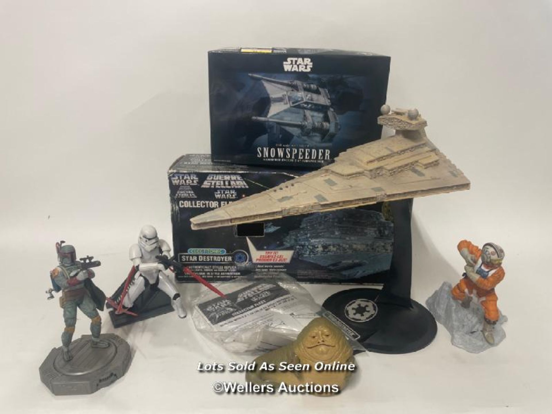 Kenner Electronic Star Destroyer toy 1997, Ban Dai Snowspeeder 1/48 scale model (new) and four