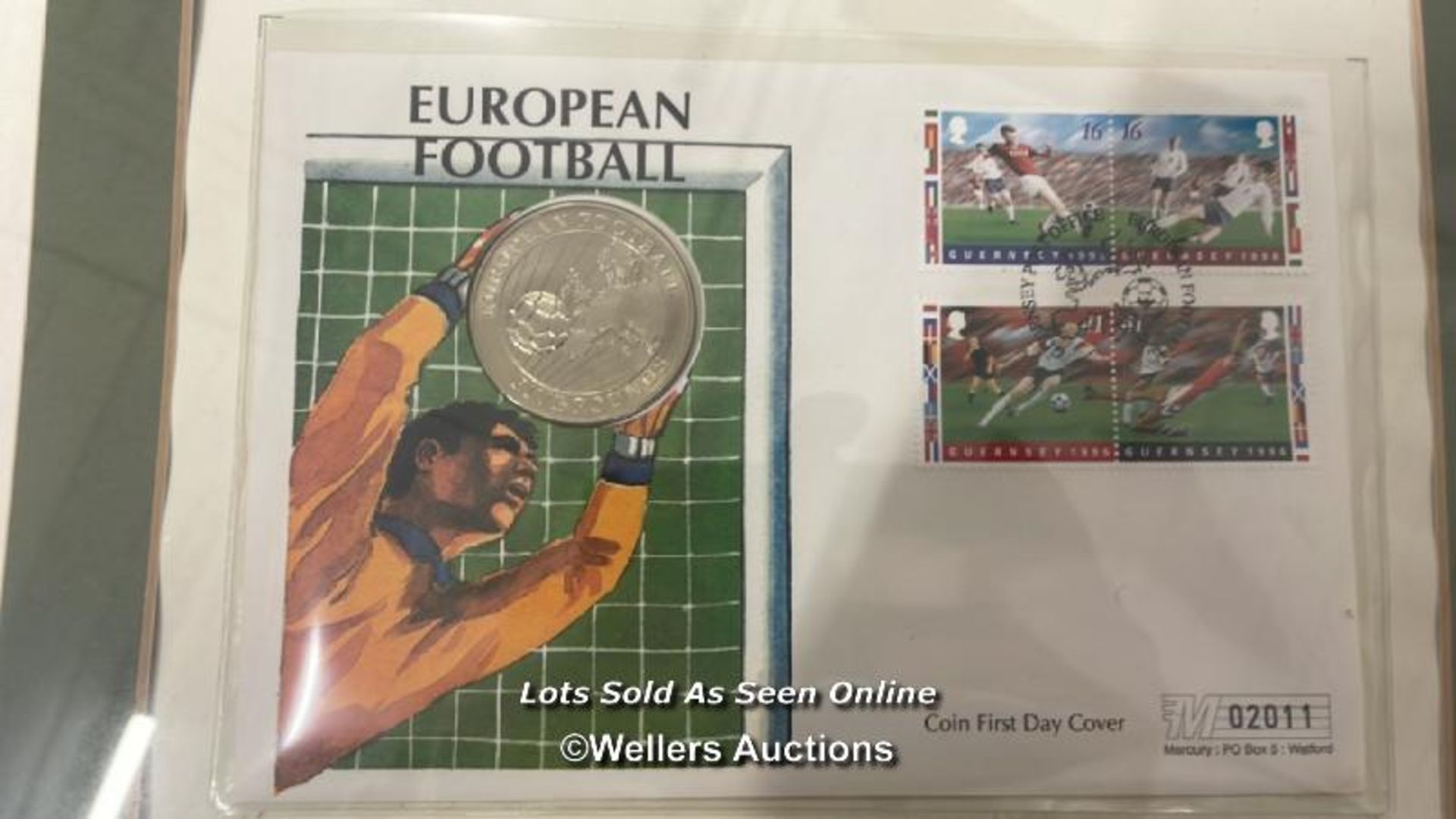 Framed European Football stamp collection 1st day covers with coins - Bild 3 aus 3
