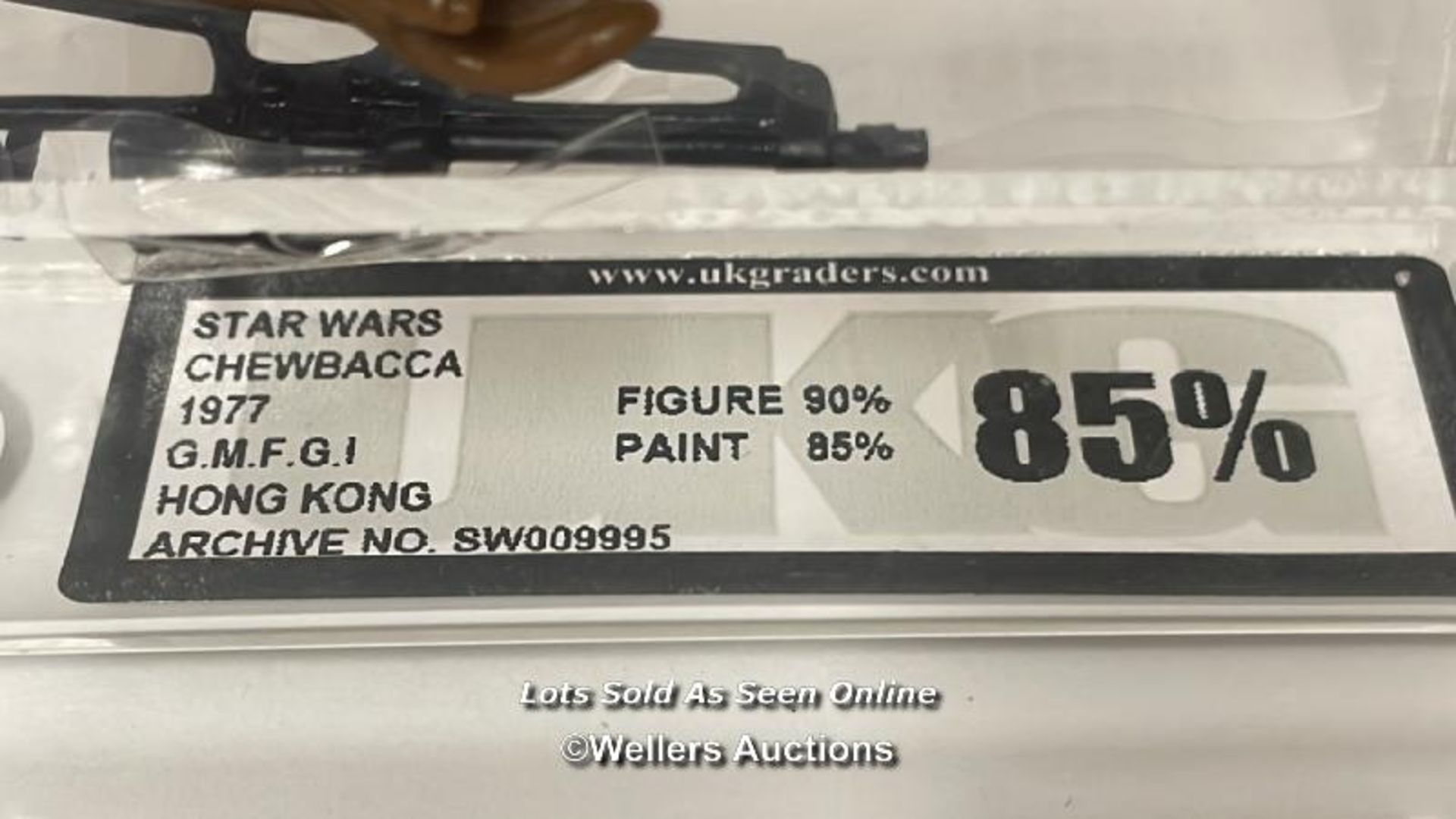 Star Wars vintage Chewbacca 3 3/4" figure, HK , 1977, UKG graded 85% figure 90 paint 85. - Image 3 of 7