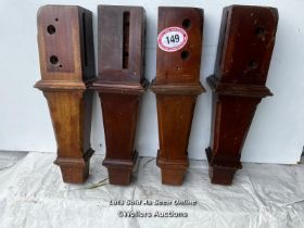 X4 THURSTON EX-SNOOKER TABLE LEGS IN SOLID MAHOGANY (TAPERING SQUARE) CORNER LEGS, CIRCA 1930.