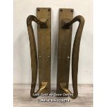 *MATCHING PAIR OF BRASS PULL HANDLES, MOUNTED AGAINST RECTANGULAR BACK PLATE, 36CM (H) X 5CM (W) /
