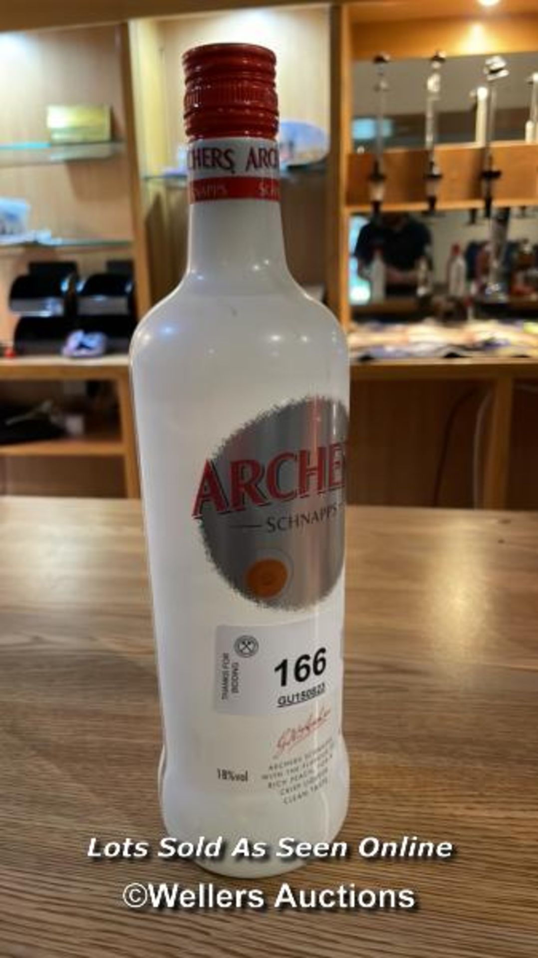 ARCHERS SCHNAPPS, 700ML, 18% VOL / COLLECTION LOCATION: OLD WOKING DISTRICT RECREATION CLUB, 33