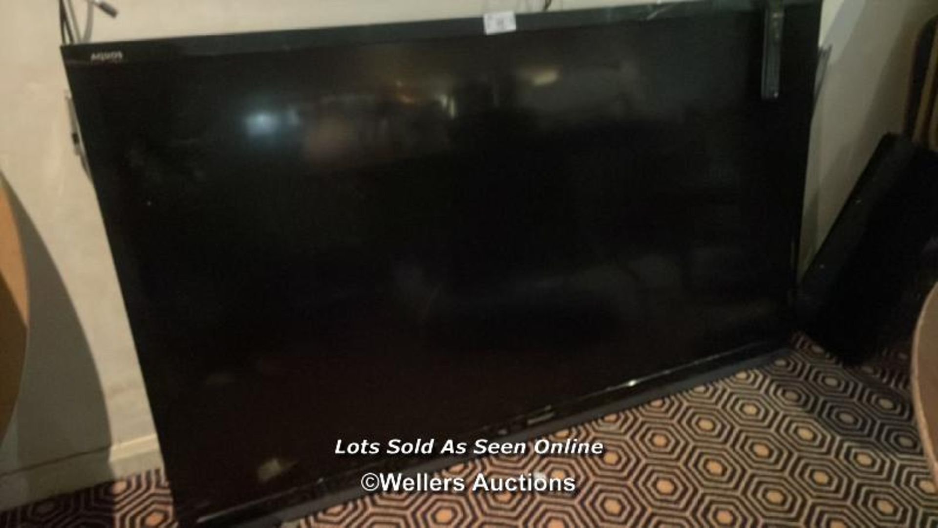 SHARP 70LC-70LE741E LCD TV WITH REMOTE CONTROL / COLLECTION LOCATION: OLD WOKING DISTRICT RECREATION