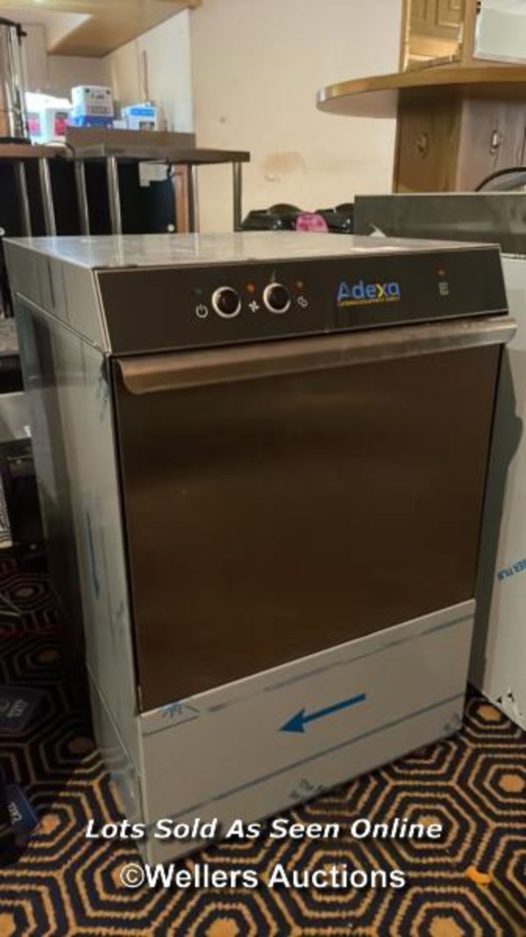 ADEXA ADX40WS COMMERCIAL DISHWASHER, 69.5CM (H) X 47CM (W) X 54CM (D) / COLLECTION LOCATION: OLD